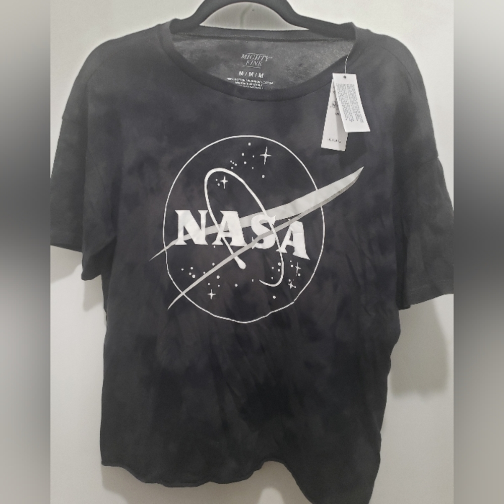 NWT American Eagle M NASA cropped shirt